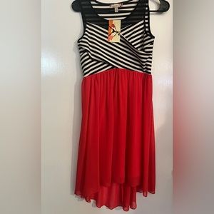 Womens/juniors never worn small pink dress